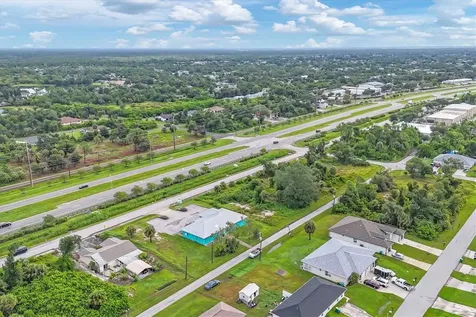 3279 S Access Road Englewood FL 34224