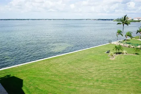 5151 Isla Key Boulevard S St Petersburg FL 33715