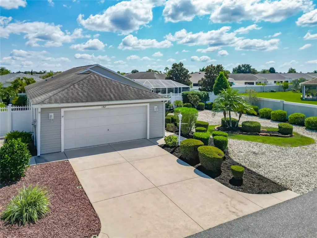 1767 Jadestone Terrace The Villages FL 32162