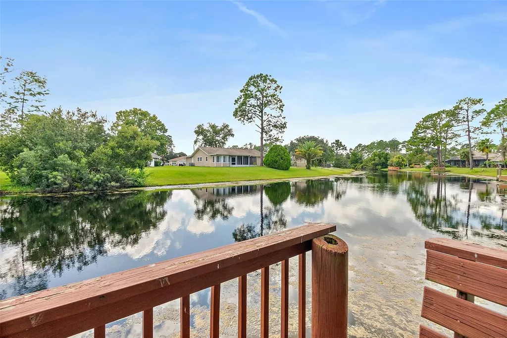 16 Bayside Drive Palm Coast FL 32137