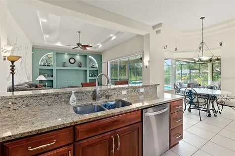 16 Bayside Drive Palm Coast FL 32137