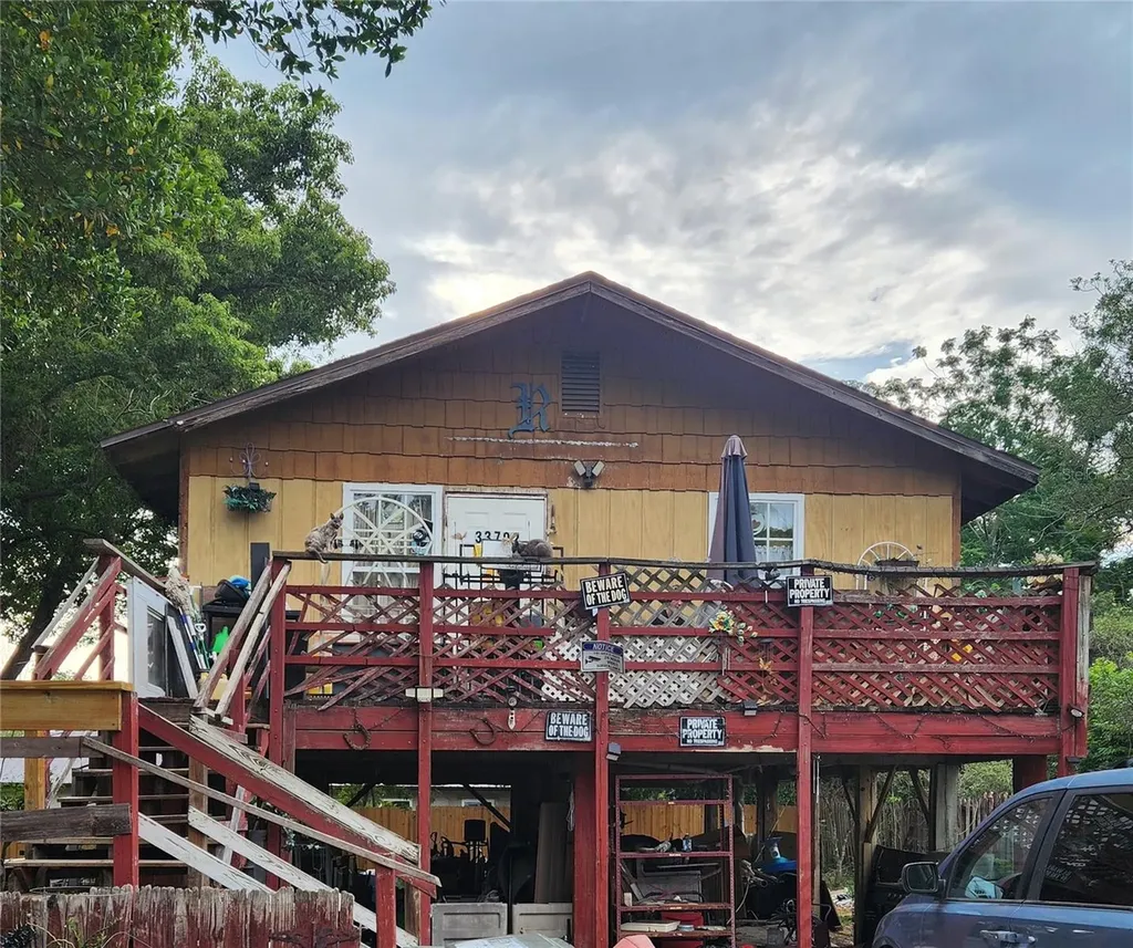 33702 Verda Avenue Leesburg FL 34788