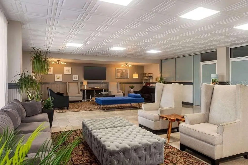 7150 N Tamiami Trail Sarasota FL 34243