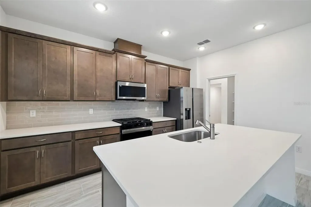 27513 Stellar Sea Way Howey In The Hills FL 34737
