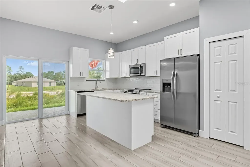 423 Vernon Court Kissimmee FL 34759