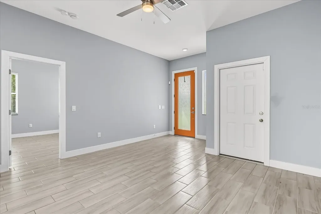 423 Vernon Court Kissimmee FL 34759