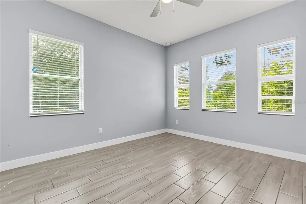 423 Vernon Court Kissimmee FL 34759