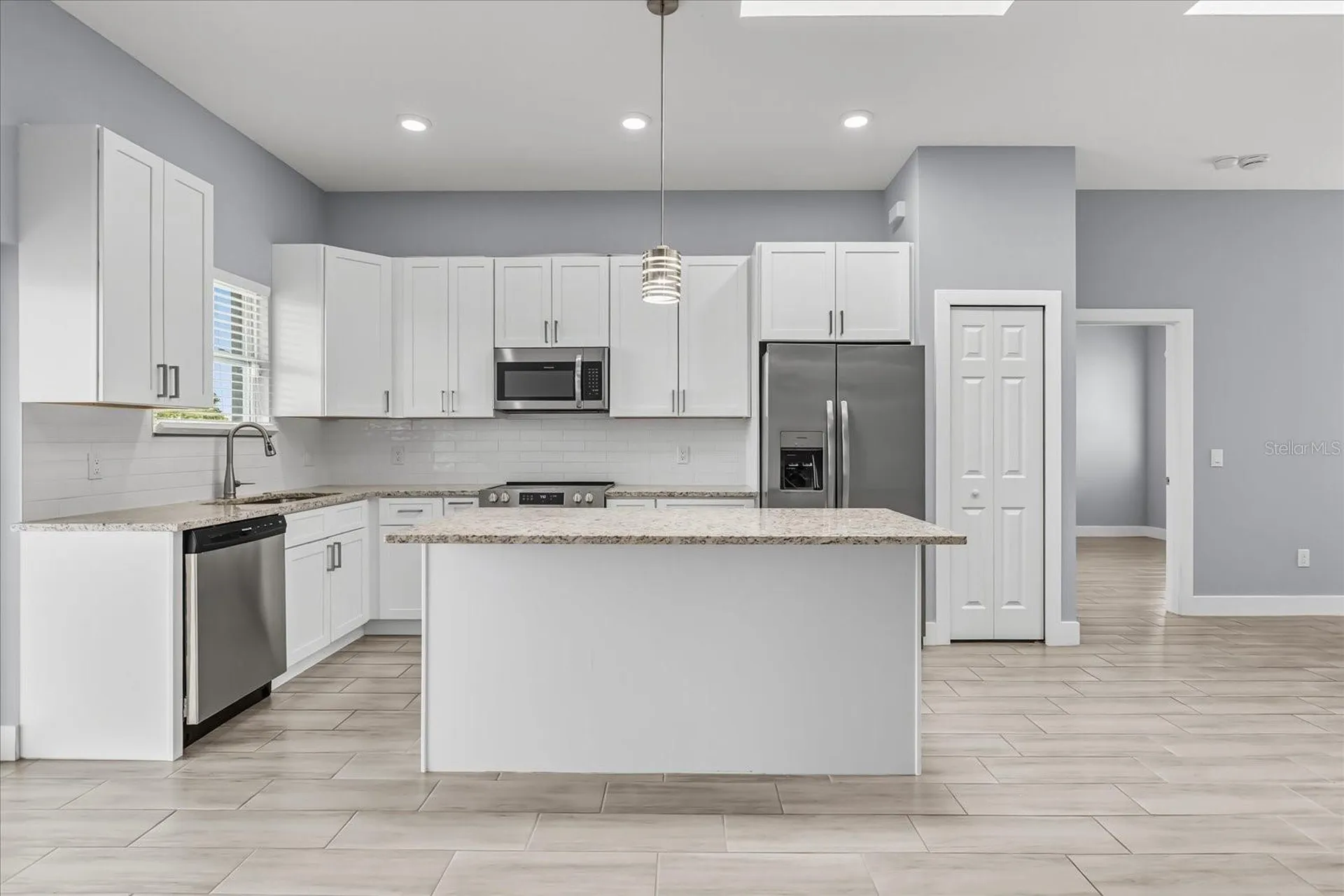 423 Vernon Court Kissimmee FL 34759