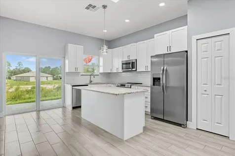 423 Vernon Court Kissimmee FL 34759