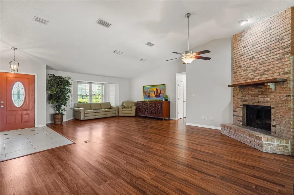 5369 Crooked Oak Circle St Cloud FL 34771