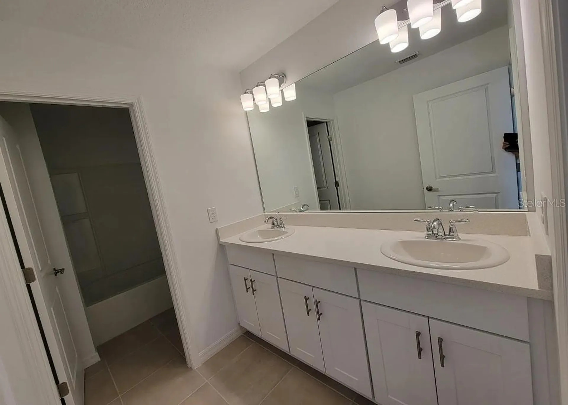 216 Aquamarine Lane Kissimmee FL 34758