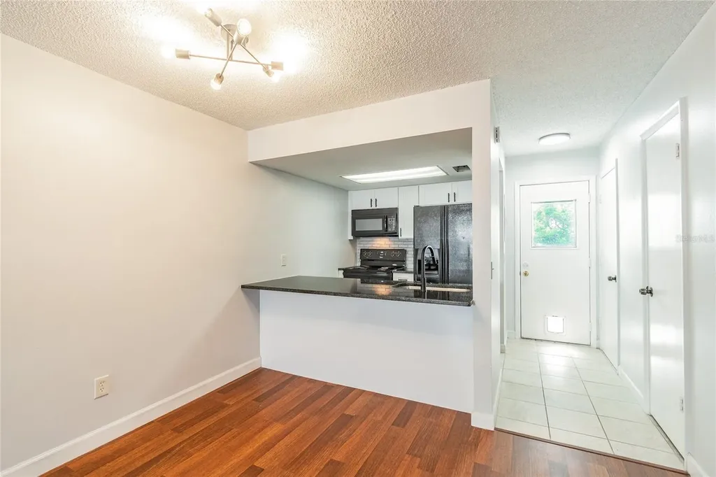 4907 W Mcelroy-a Avenue Tampa FL 33611