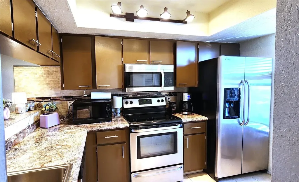 1999 Kings Highway Punta Gorda FL 33980