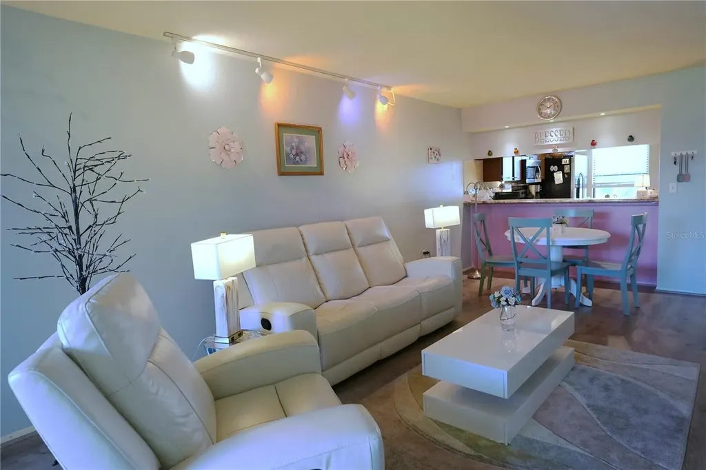 1999 Kings Highway Punta Gorda FL 33980