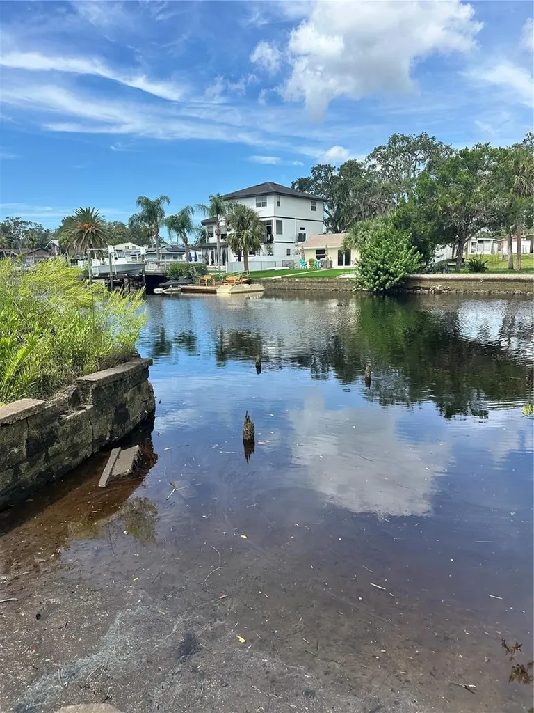 5649 Tidalwave Drive New Port Richey FL 34652