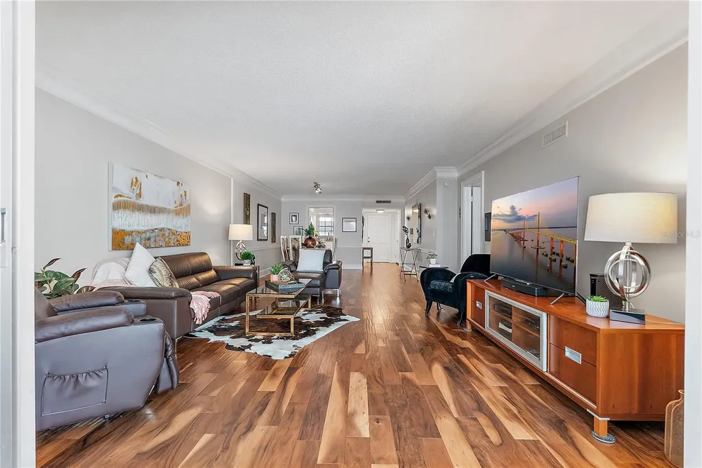 131 Bluff View Drive Belleair Bluffs FL 33770