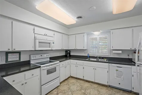131 Bluff View Drive Belleair Bluffs FL 33770
