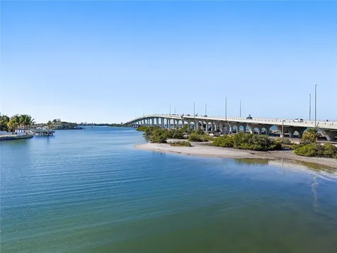 131 Bluff View Drive Belleair Bluffs FL 33770