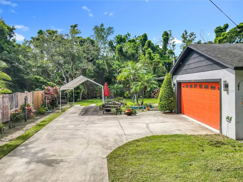 1312 Perkins Road Orlando FL 32809