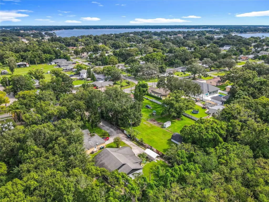 1312 Perkins Road Orlando FL 32809