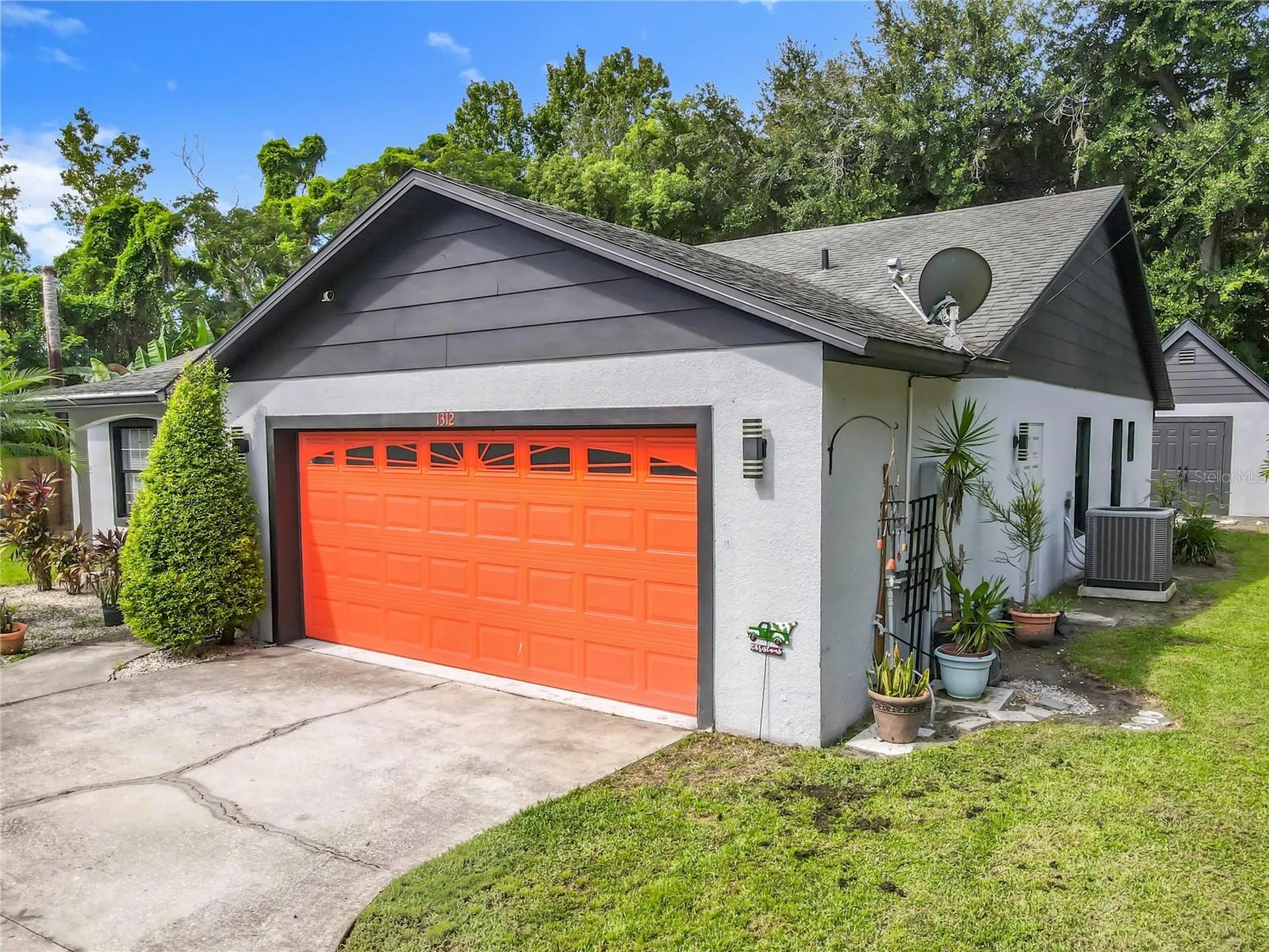 1312 Perkins Road Orlando FL 32809