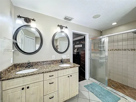 1312 Perkins Road Orlando FL 32809
