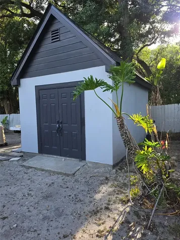 1312 Perkins Road Orlando FL 32809