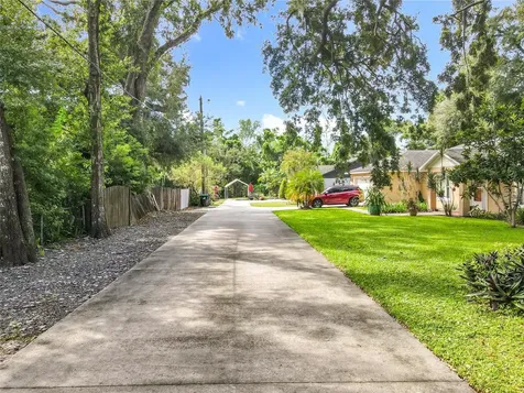 1312 Perkins Road Orlando FL 32809