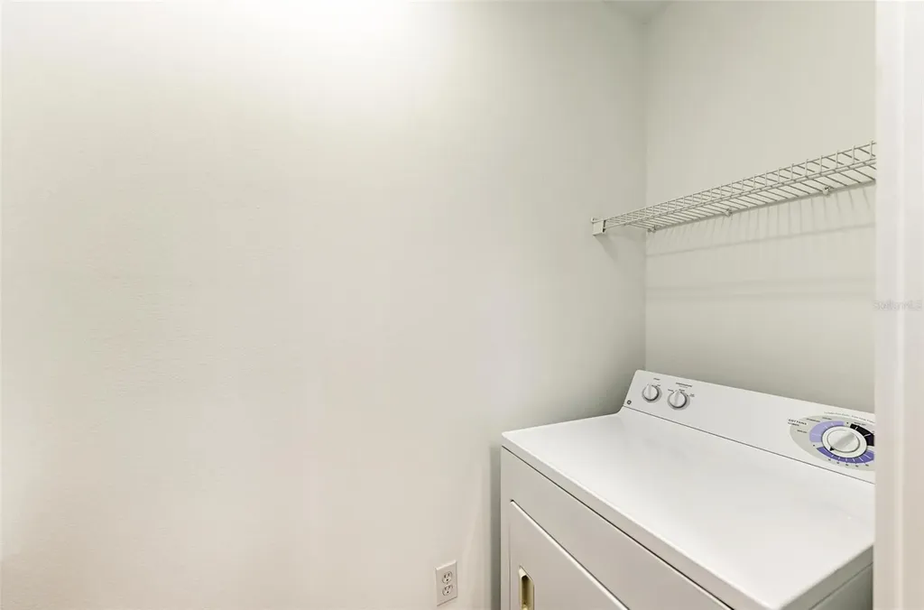 3005 Chianti Court Sarasota FL 34237
