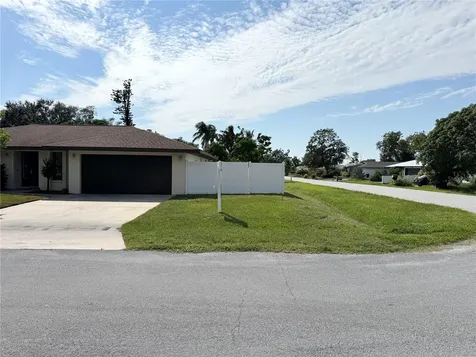 2204 78th Street W Bradenton FL 34209