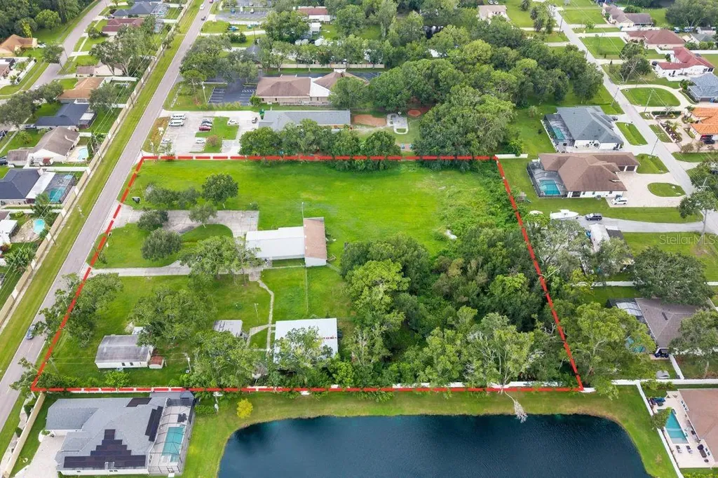 15402 Casey Road Tampa FL 33624