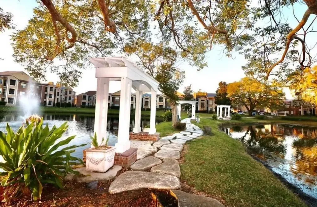 4400 Thornbriar Lane Orlando FL 32822