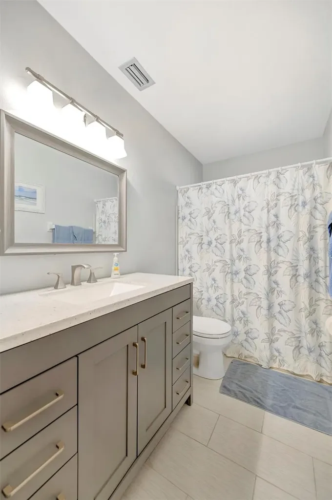 6057 Coral Way Bradenton FL 34207