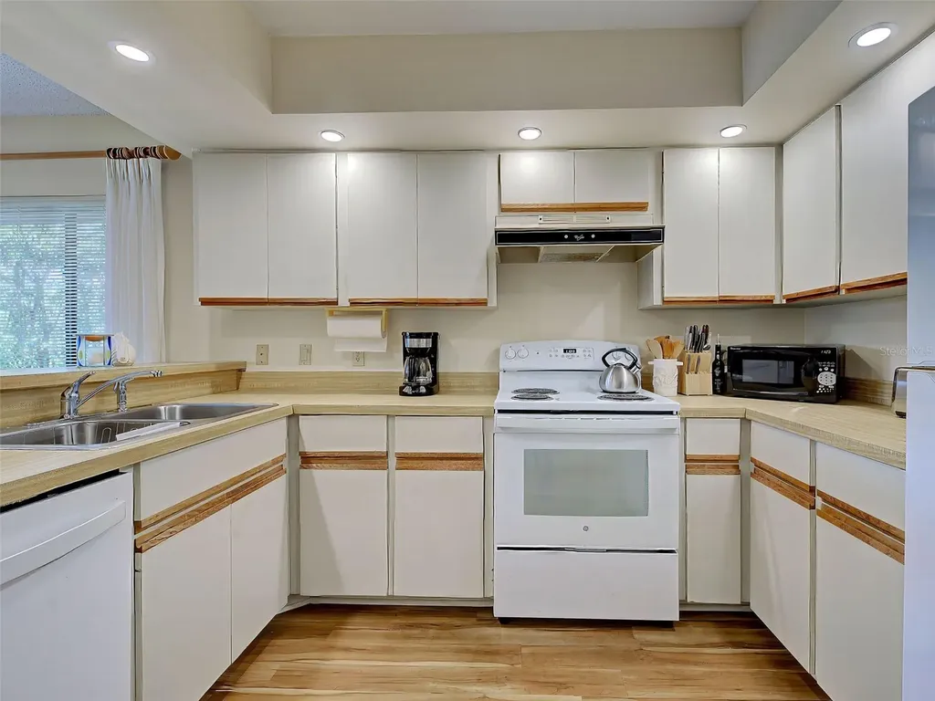 220 Southampton Drive Venice FL 34293