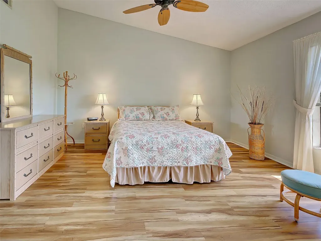 220 Southampton Drive Venice FL 34293