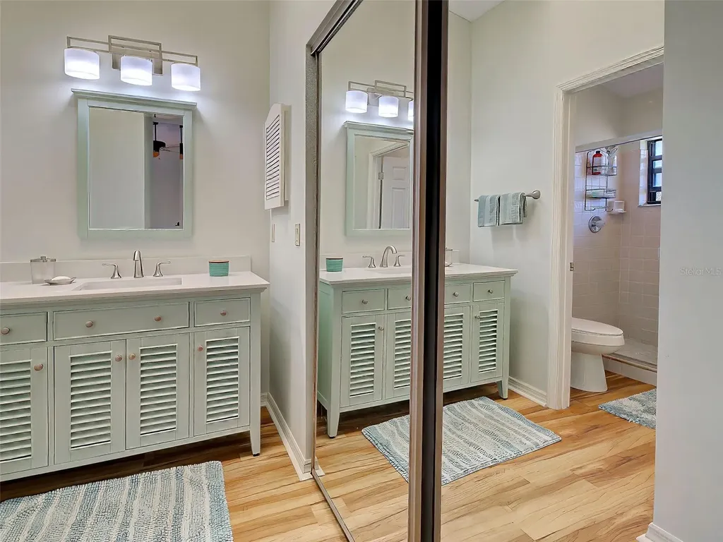220 Southampton Drive Venice FL 34293