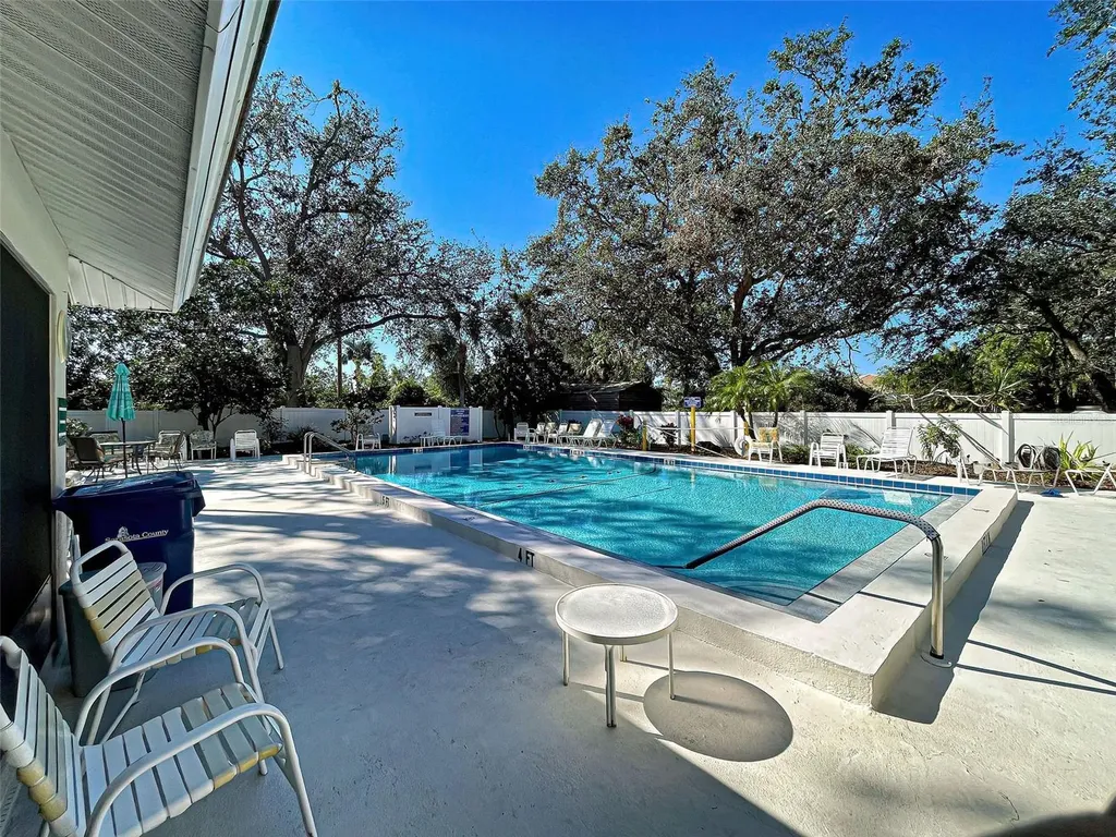 220 Southampton Drive Venice FL 34293