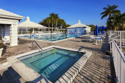 220 Southampton Drive Venice FL 34293