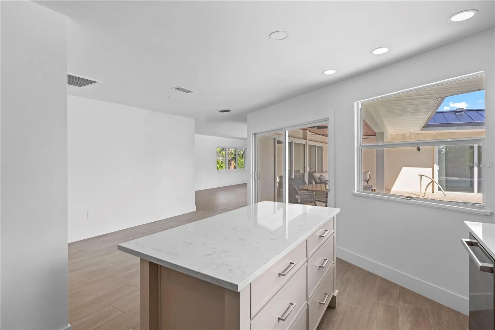 624 Dundee Lane Holmes Beach FL 34217