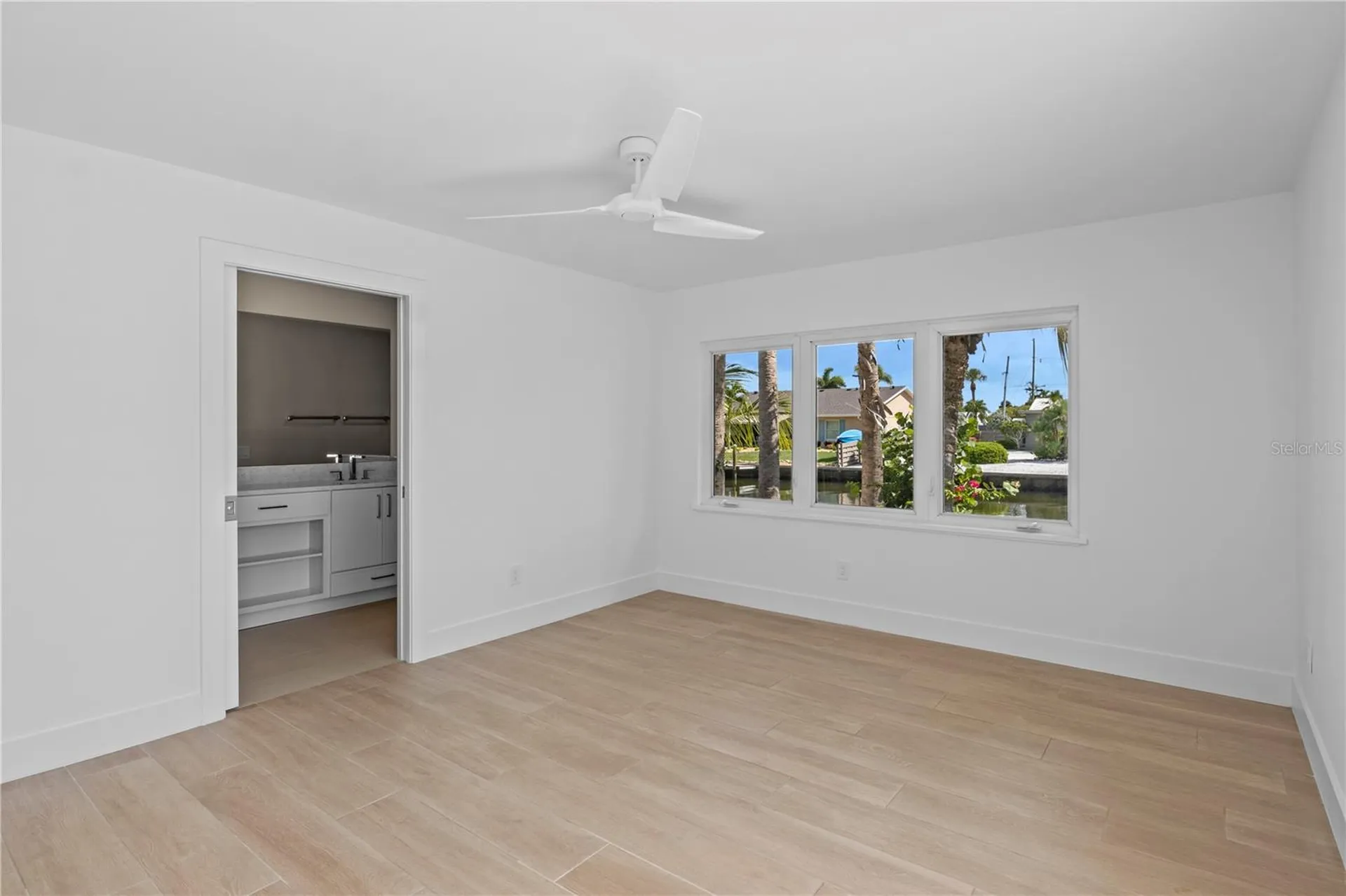 624 Dundee Lane Holmes Beach FL 34217