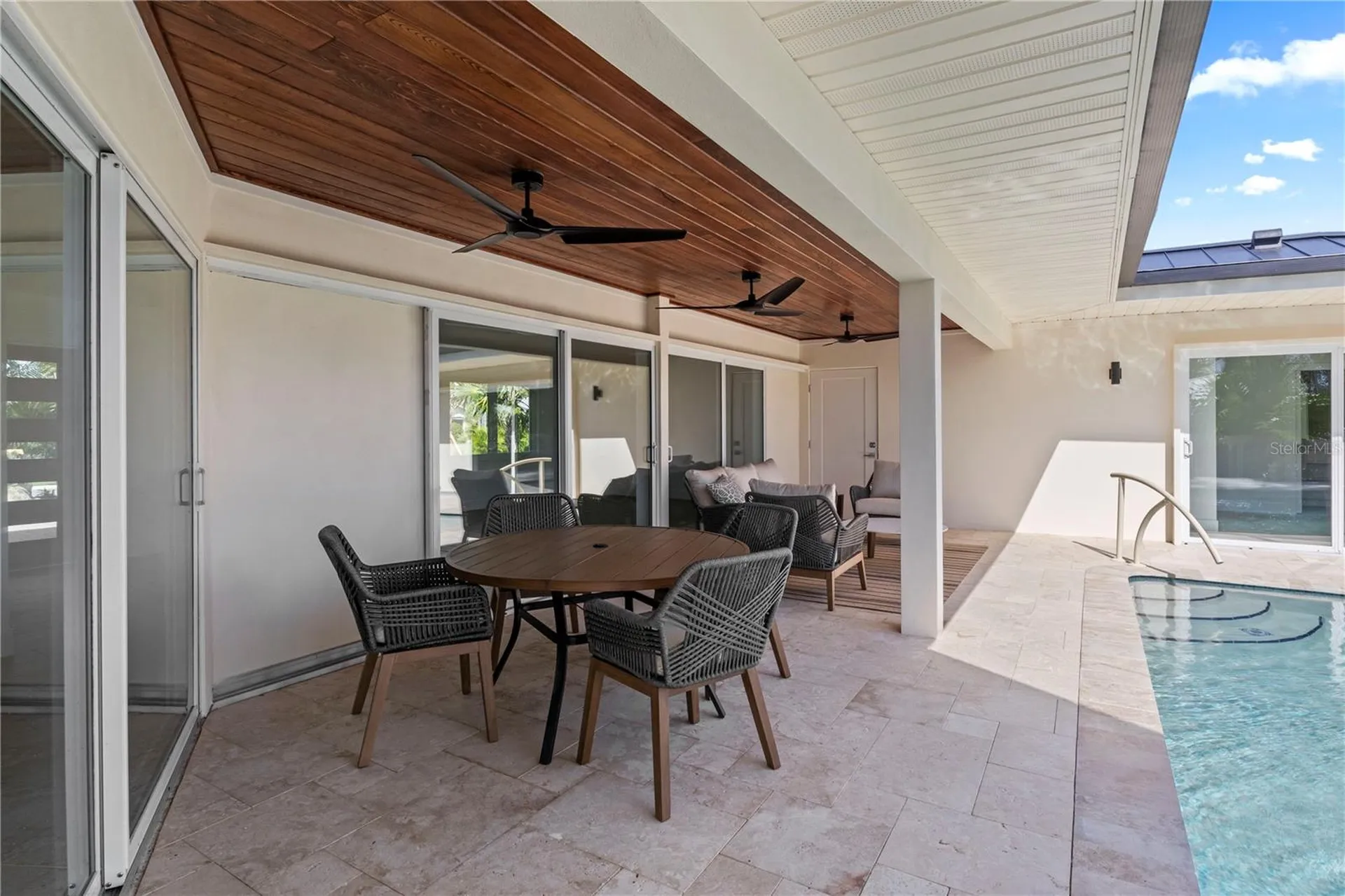 624 Dundee Lane Holmes Beach FL 34217