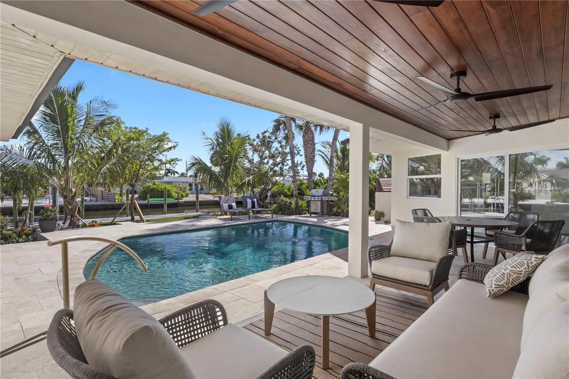 624 Dundee Lane Holmes Beach FL 34217