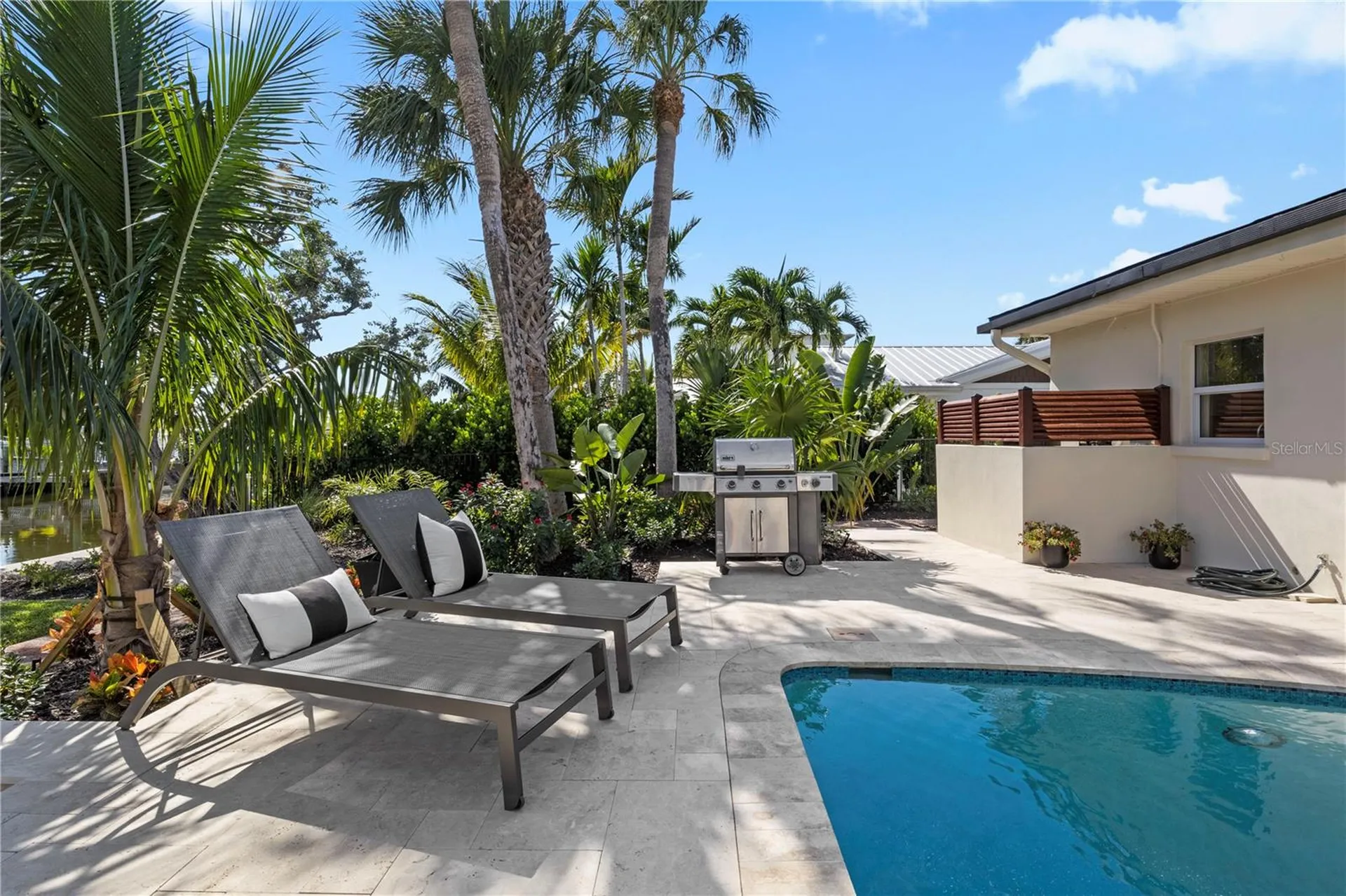 624 Dundee Lane Holmes Beach FL 34217