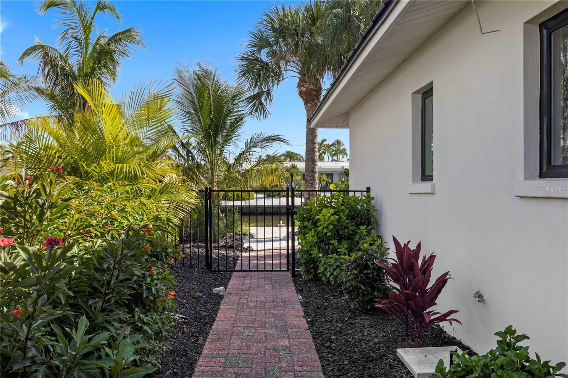 624 Dundee Lane Holmes Beach FL 34217