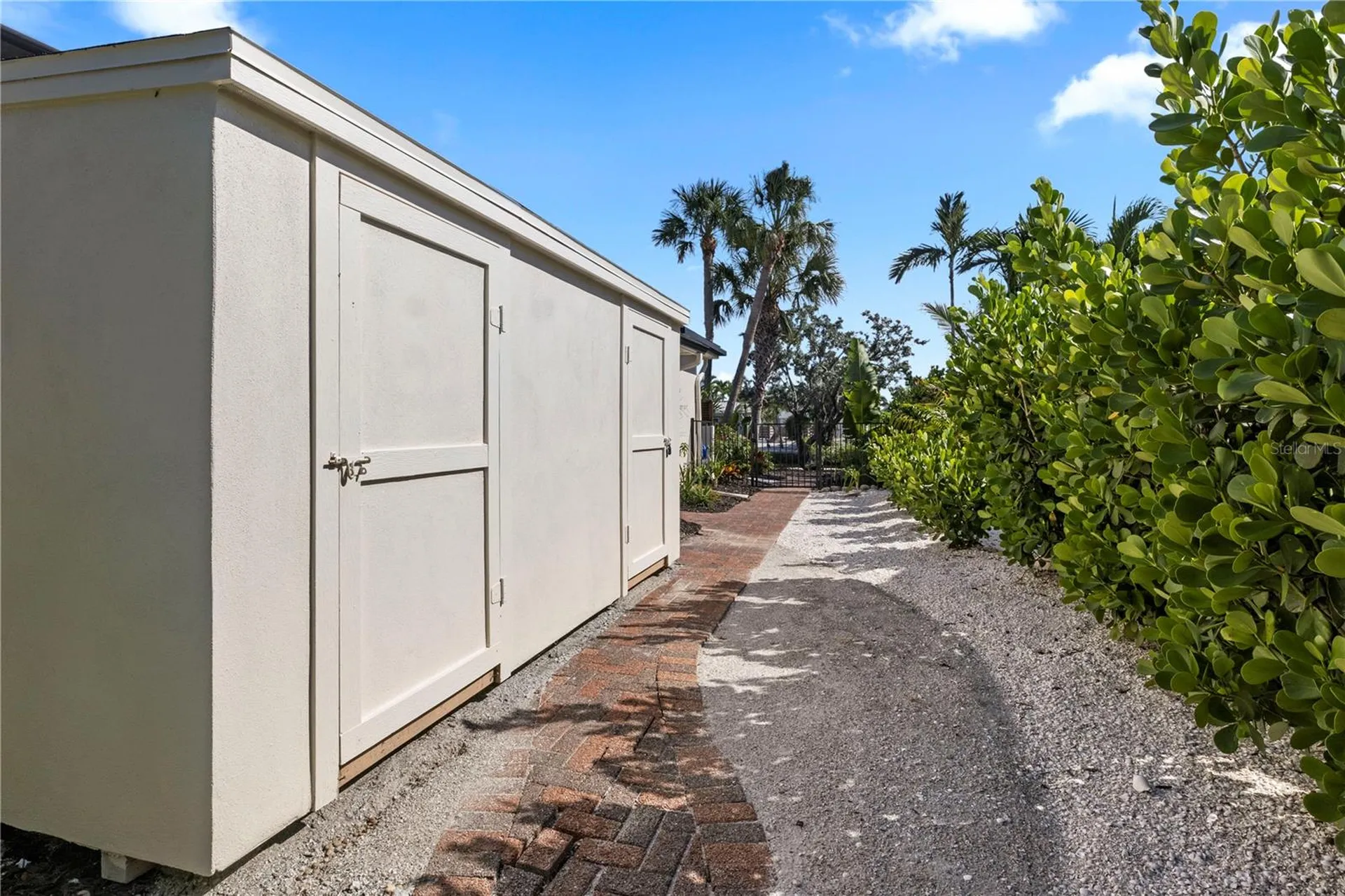 624 Dundee Lane Holmes Beach FL 34217