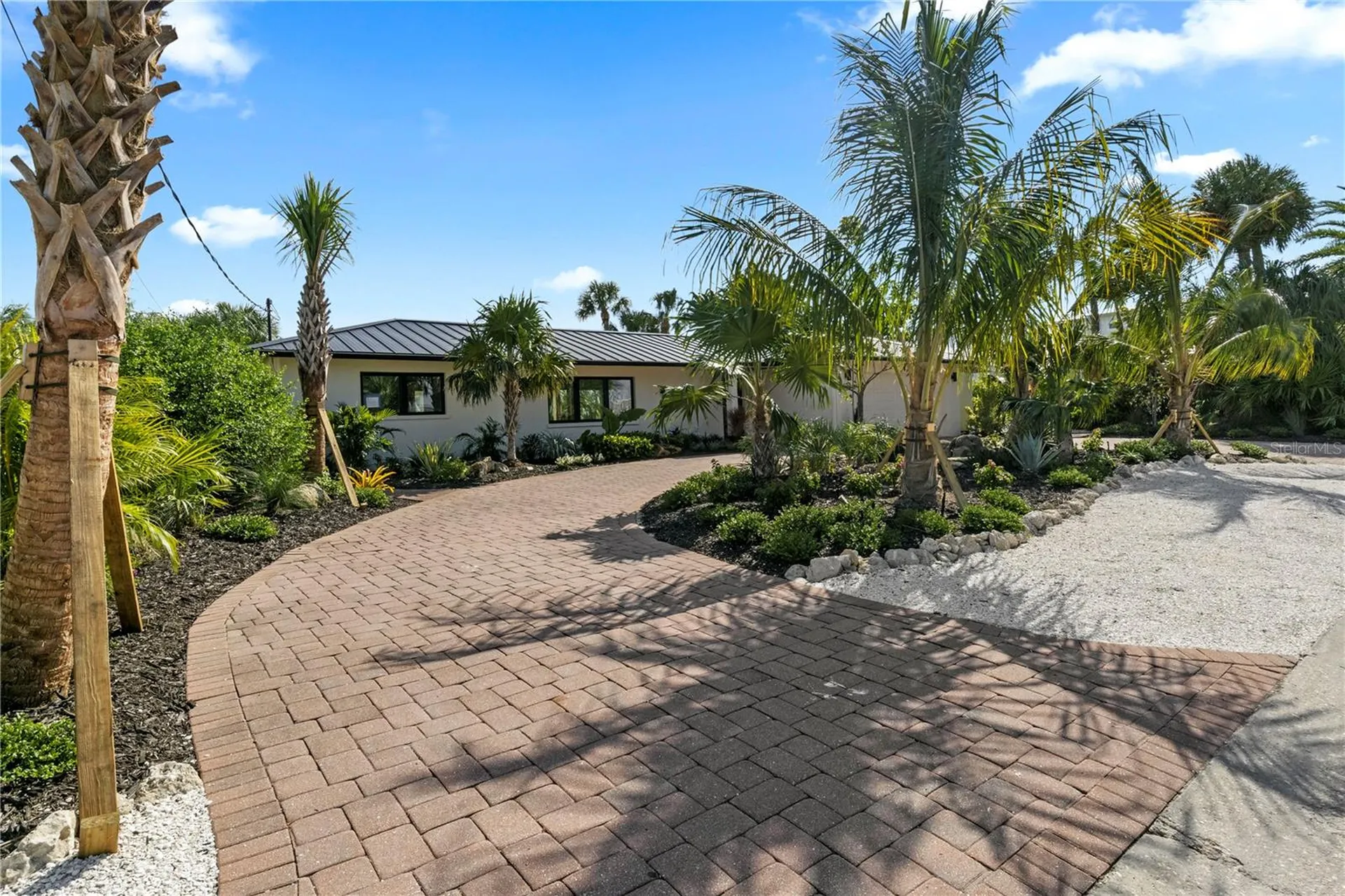 624 Dundee Lane Holmes Beach FL 34217