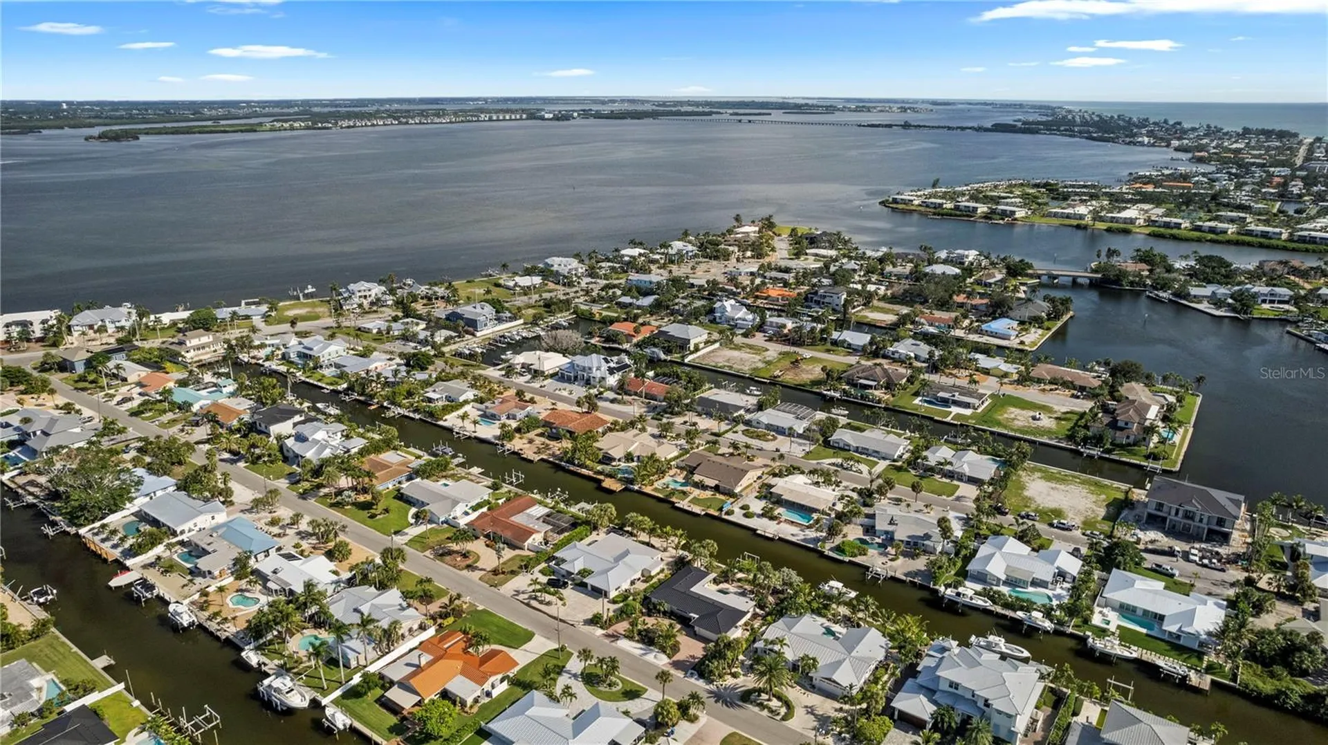 624 Dundee Lane Holmes Beach FL 34217