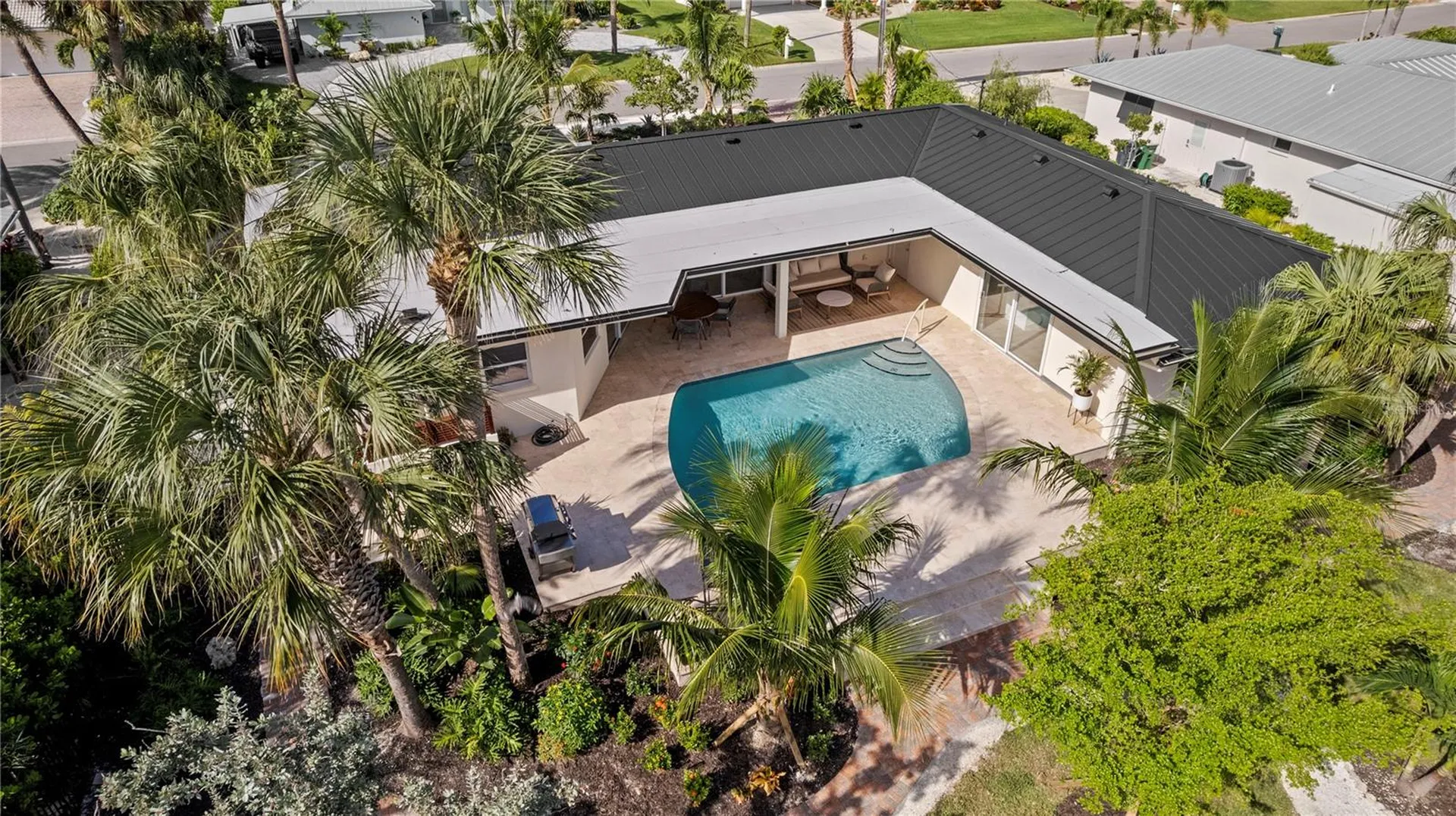 624 Dundee Lane Holmes Beach FL 34217
