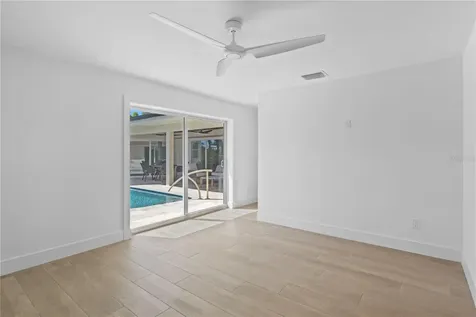 624 Dundee Lane Holmes Beach FL 34217