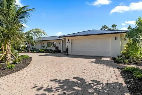 624 Dundee Lane Holmes Beach FL 34217